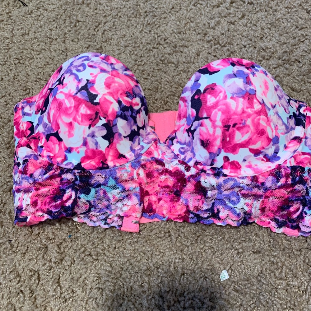 Victoria’s Secret/PINK push-up bra